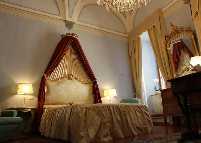 Bed and Breakfast Residenza d'Epoca Palazzo Borghesi Siena